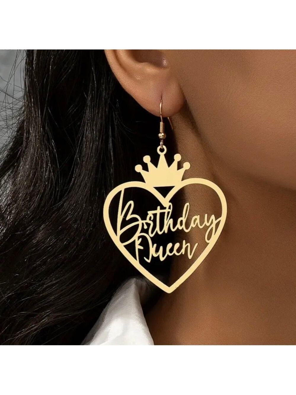NEW 18k Gold Plated BIRTHDAY QUEEN Gold Dangle Earrings $28 Gold Tone - Picture 4 of 5